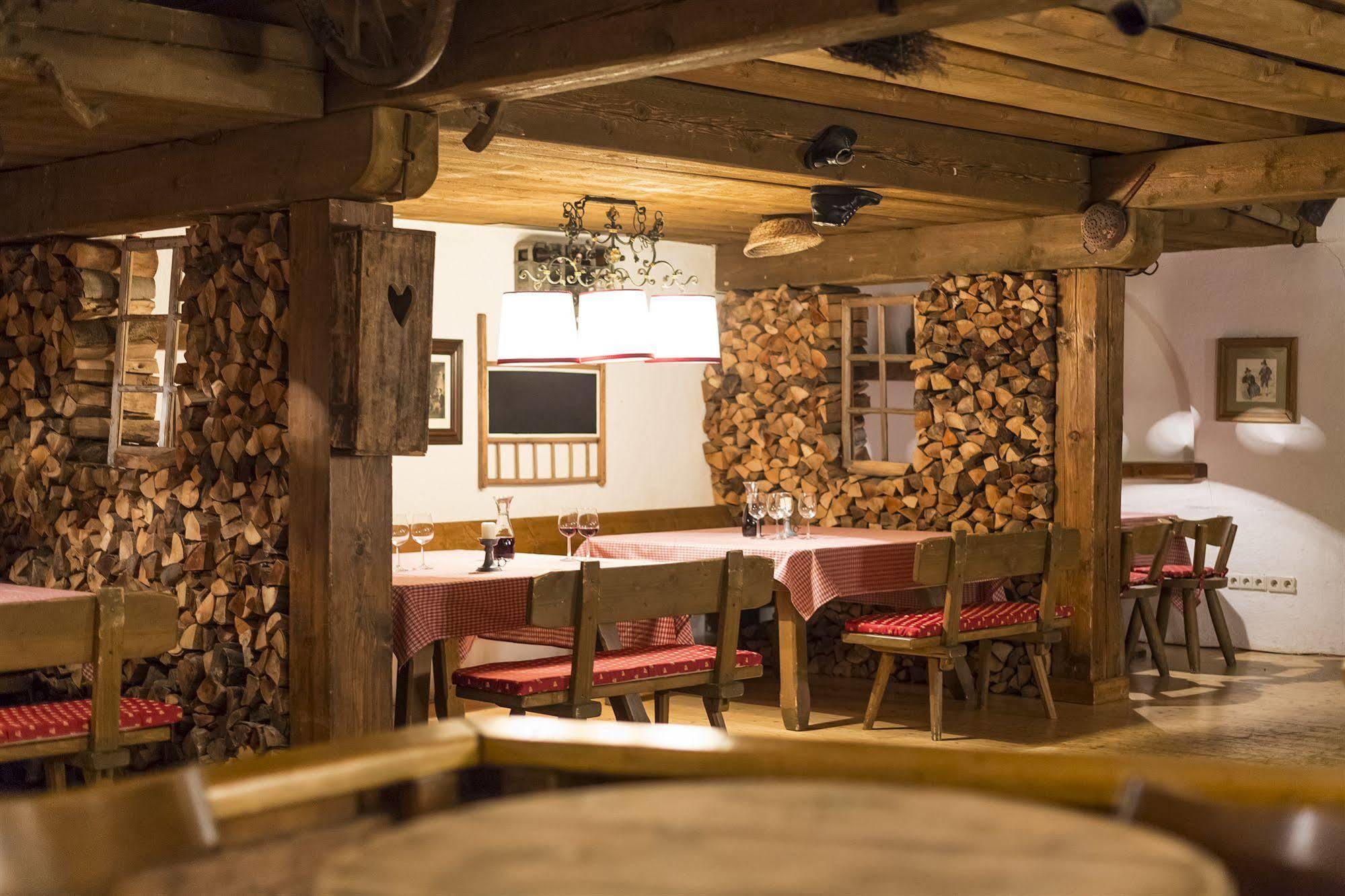 Hotel Alpenhof Sankt Jakob in Defereggen Exterior foto